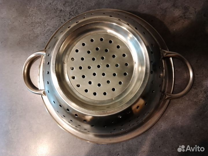 Дуршлаг из нержавеющей стали диаметр 24 см