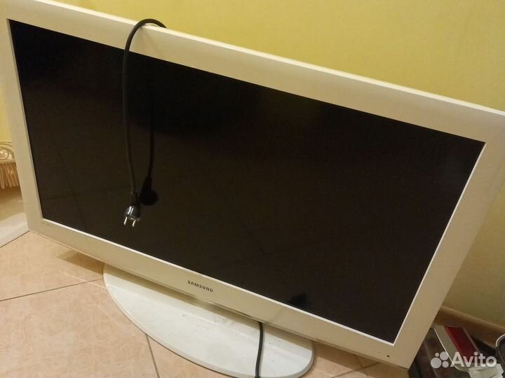 Телевизор б/уsamsung