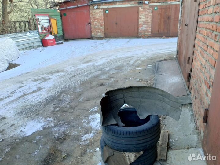 Заданий подкрылки ford focus2
