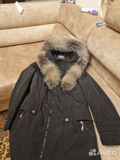 Пальто женское, 46 с длинным мехом