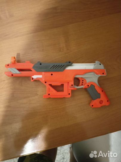 Бластер nerf