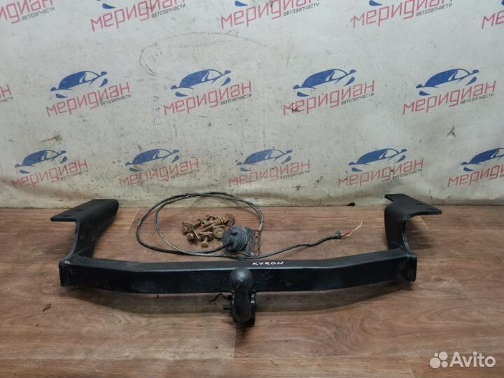 Фаркоп Ssang Yong Kyron I 2010