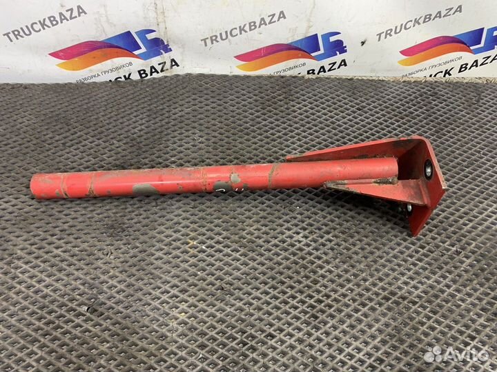 Кронштейн крепления заднего правого крыла