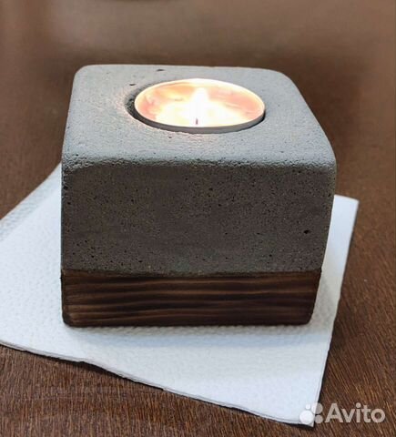 Подсвечник бетон и дерево