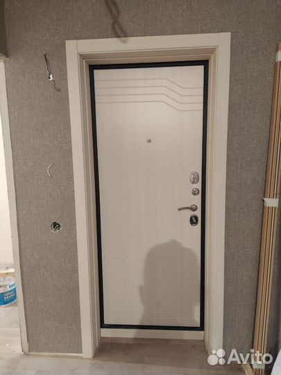 Дверь входная