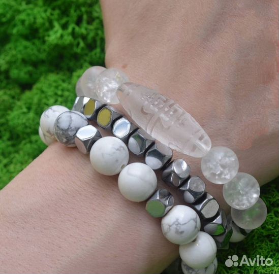 Браслет с бусиной дзи