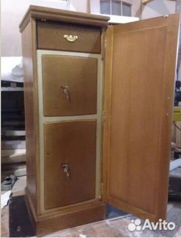 Сейф Ювелирный в дубе 