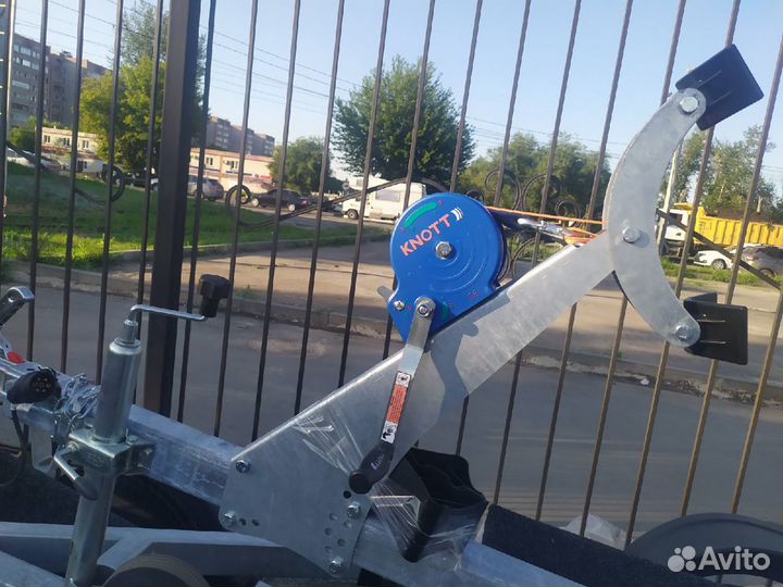 Прицеп лодочный к легковому авто мзса 81771D.101