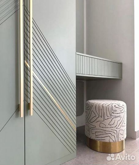 Шкаф на заказ минимализм