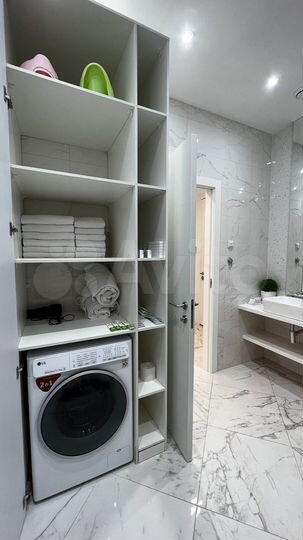 3-к. апартаменты, 90 м², 22/30 эт.