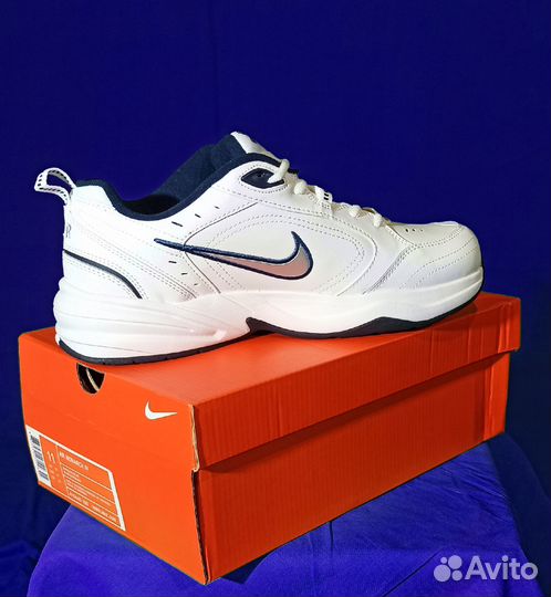 Кроссовки Nike Air Monarch 4