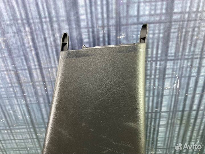 Обшивка салона правая Audi A6 C5 ASN 2002