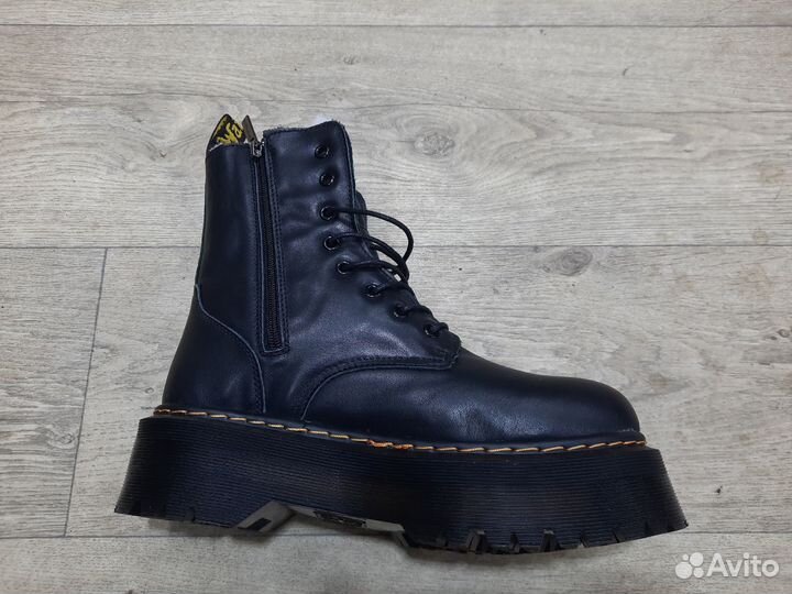 Dr martens ботинки оригинал