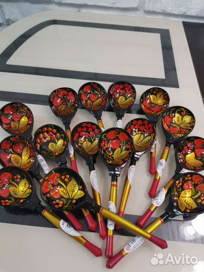 Деревянные ложки хохлома