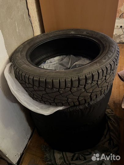 Yokohama Ice Guard IG55 215/55 R18
