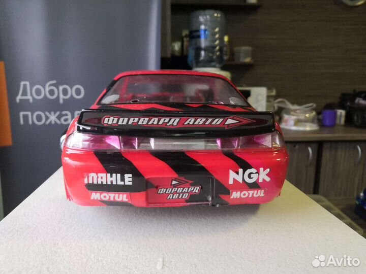 Радиоуправляемая модель 1/10 дрифт RTR