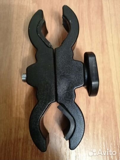 Крепление, зажим для фонаря