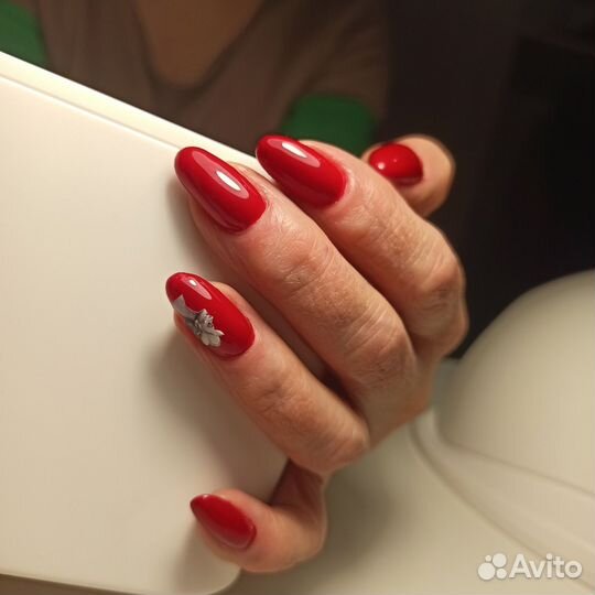 Маникюр Омск