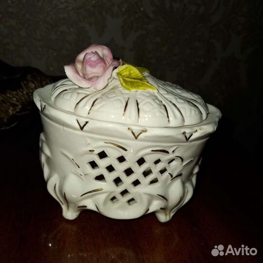 Шкатулка для украшений. Винтаж