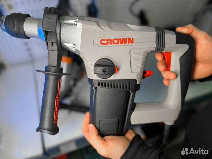 Перфоратор SDS-Plus Crown CT18116 BMC, 1050 Вт