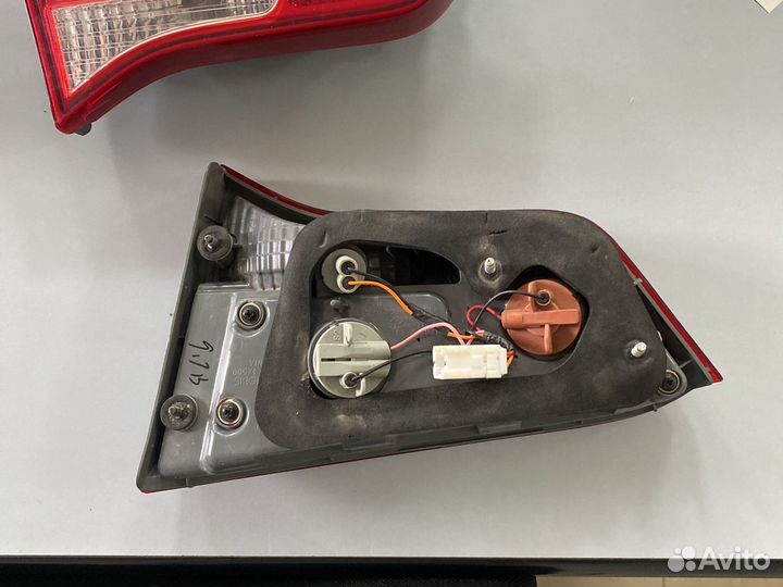 Kia Rio 3 Фонарь задний Левый Внутренний 2шт