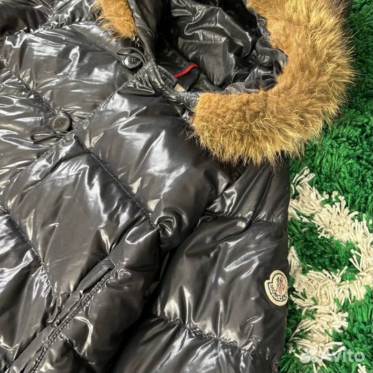 Пуховик Moncler