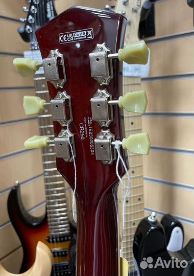 Электрогитара Cort CR250-VB