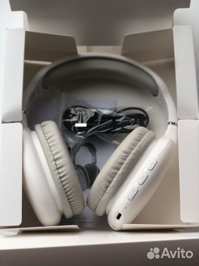 Новые наушники Bluetooth hiper белые (HTW-QTX11)