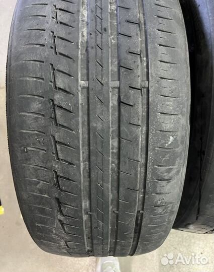 Continental ContiPremiumContact 6 275/40 R21 и 315/35 R21 91Y