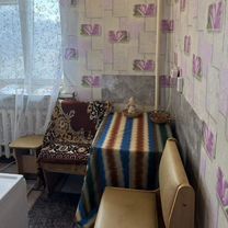 1-к. квартира, 30 м², 3/3 эт., Бира