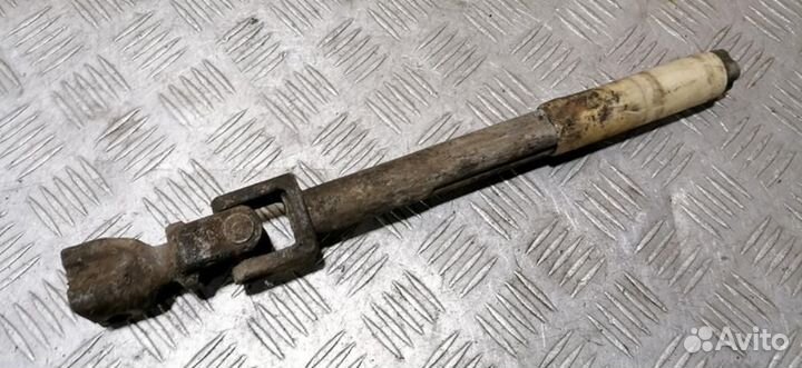 Кардан рулевой нижний Volkswagen Touareg 2002 2010