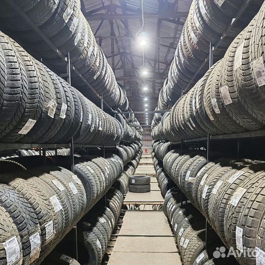 Pirelli Scorpion Winter RFT 275/45 R20 110L