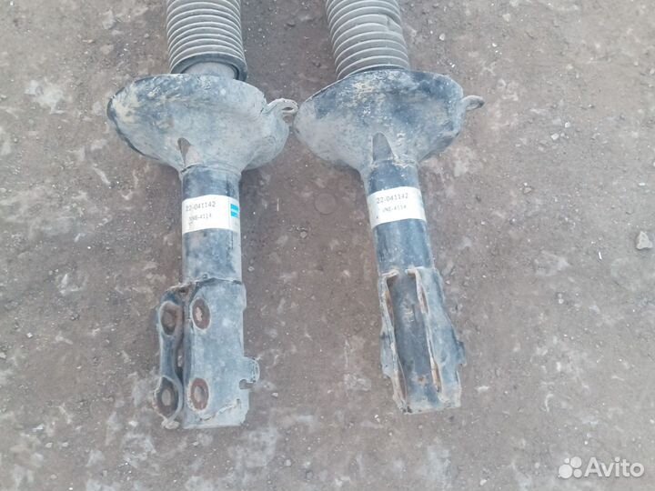 Передние стойки Chery amulet a15