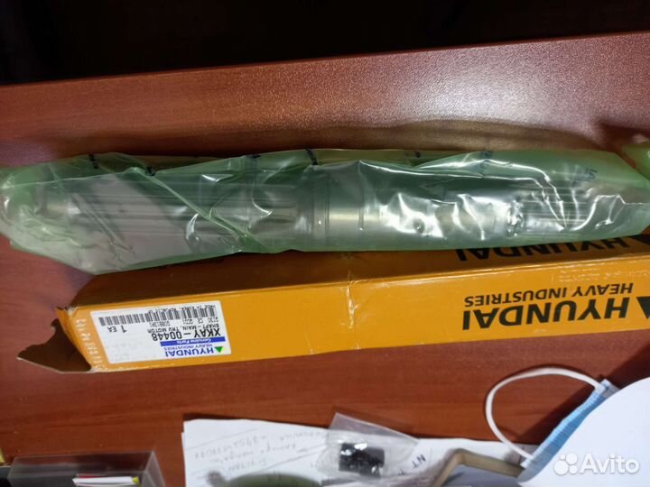 Продам вал бортовой передачи Hyundai 210lc7