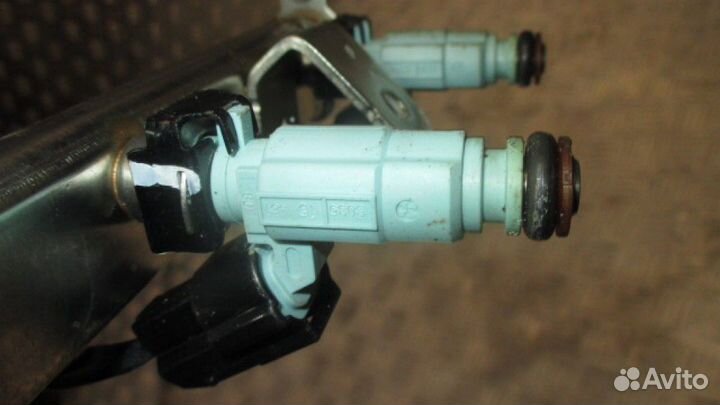 Рейка топливная рампа Hyundai Solaris