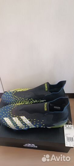 Бутсы adidas predator freak