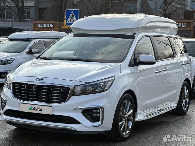 Kia Carnival 2.2 AT, 2018, 67 000 км