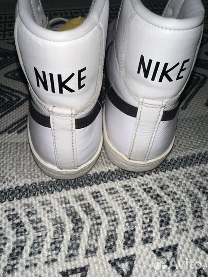 Nike blazer
