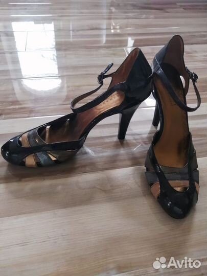 Туфли женские