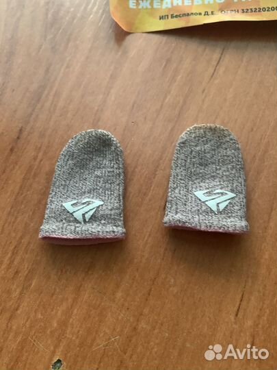 Напаличники для игр на телефон