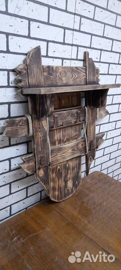 Вешалка настенная деревянная