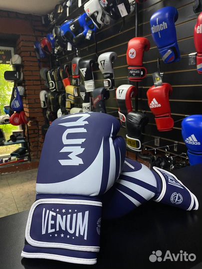 Боксерские перчатки Venum Blue