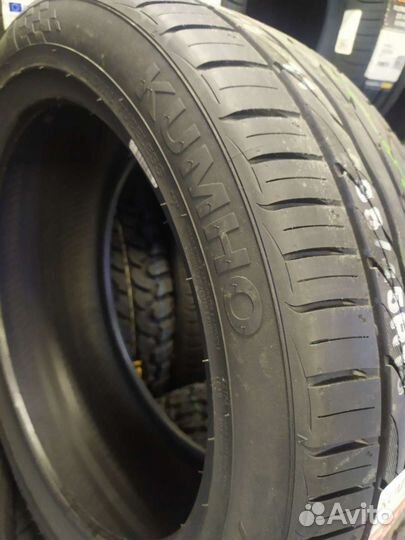 Kumho Ecsta PS31 235/45 R18