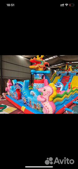 Батут надувной