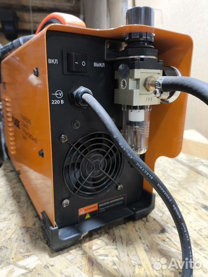 Аппарат плазменной резки Сварог real CUT 45 (L207)