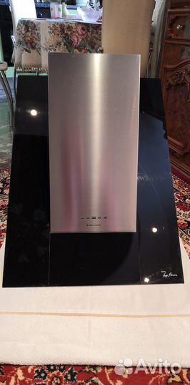 Вытяжной зонт Италия