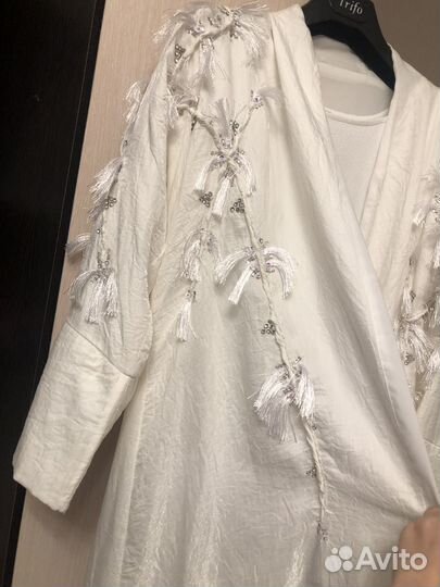 Абая с платьем