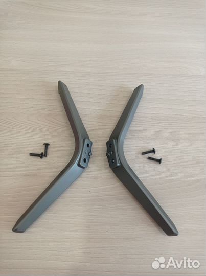 Ножки для телевизора HI vhix-32F102TSY