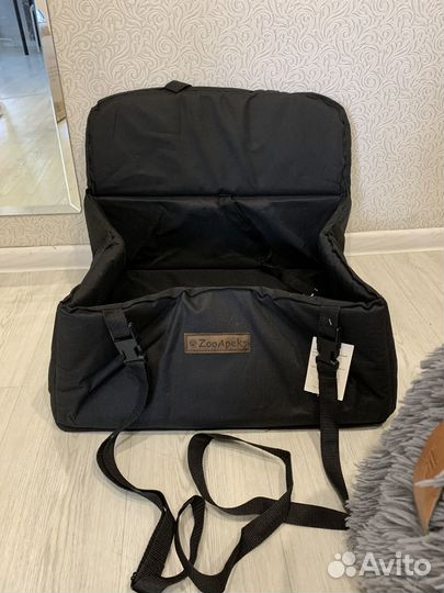 Гамак для маленькой собаки в машину