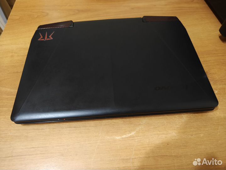 Игровой ноутбук Lenovo i7-6gen/8gb/GTX/SSD